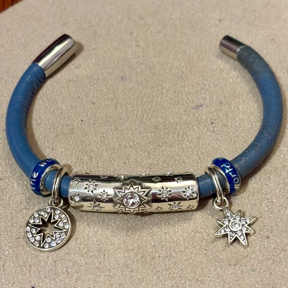 🎄🆕 Brighton Joy to the World spacer Thin blue Christmas bead Retired Gift ready - Picture 10 of 10